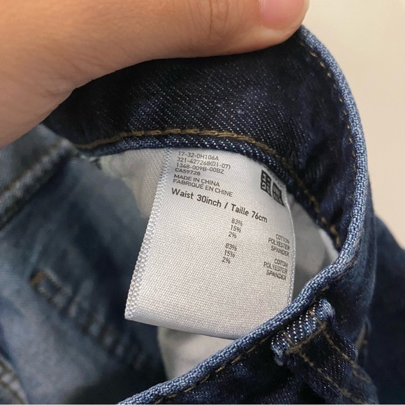 2/$18 Uniqlo Blue Denim Straight Jeans Mens Size 30 Waist - Picture 6 of 6